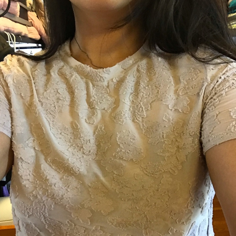 Aritzia Wilfred Dusty Pink Floral textured Top - Picture 1 of 6